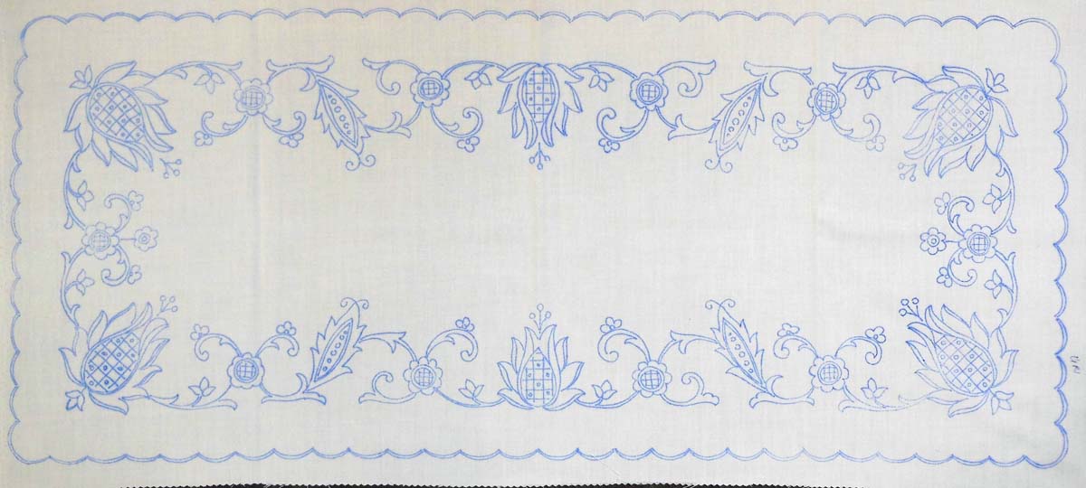 előnyomott hímezhető terítő