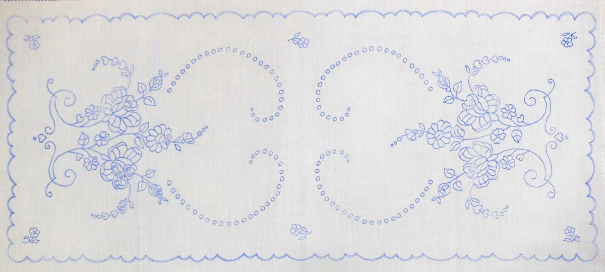 előnyomott hímezhető terítő