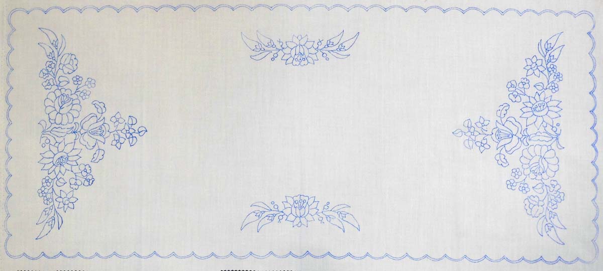 előnyomott hímezhető terítő