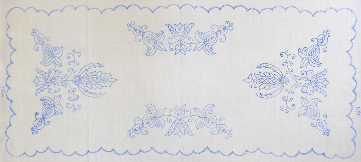 előnyomott hímezhető terítő