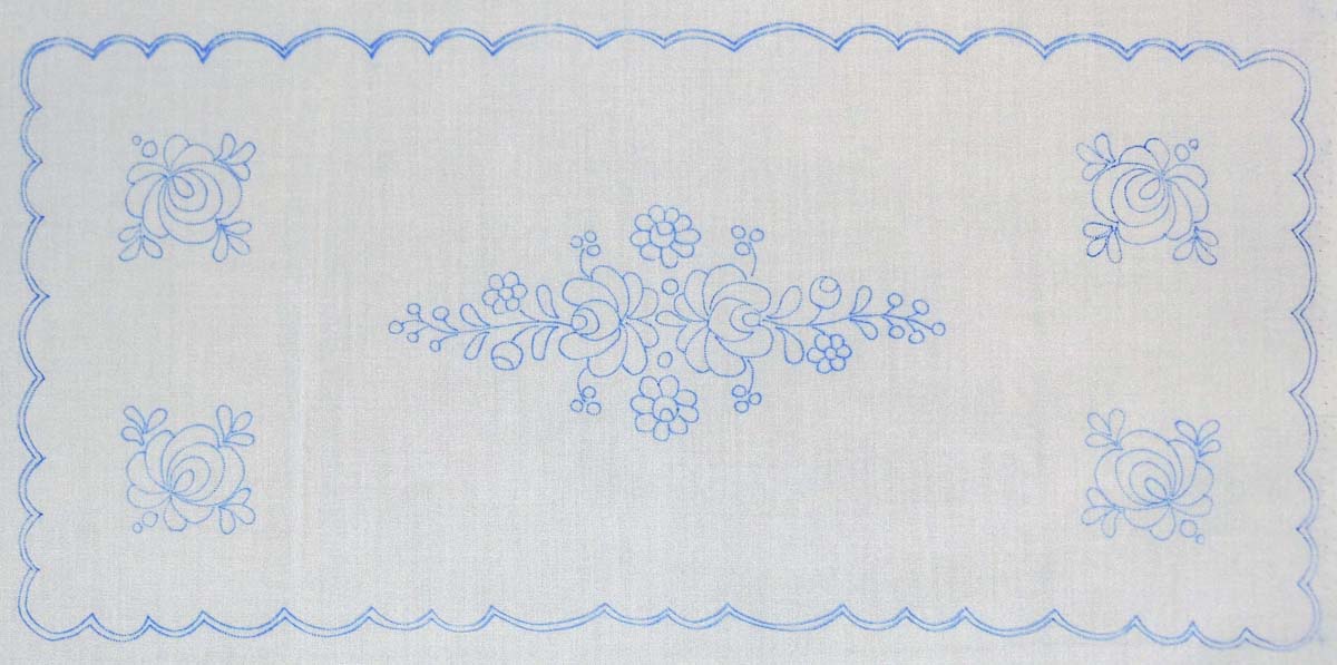 előnyomott hímezhető terítő