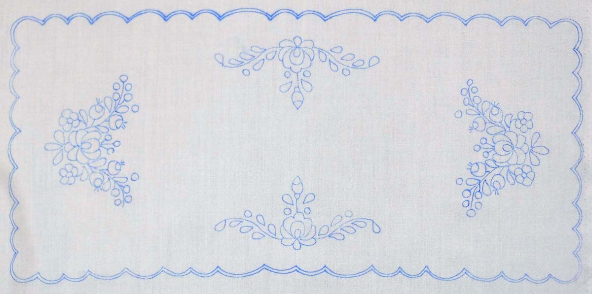 előnyomott hímezhető terítő