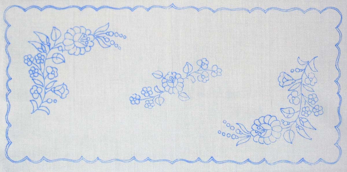 előnyomott hímezhető terítő