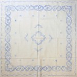 Előnyomott hímezhető terítő 90*90 A43